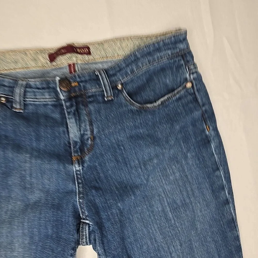 IZOD Jeans Women 10 Blue Stretch Denim Favorite Flare Preppy Trend Stretch Pants